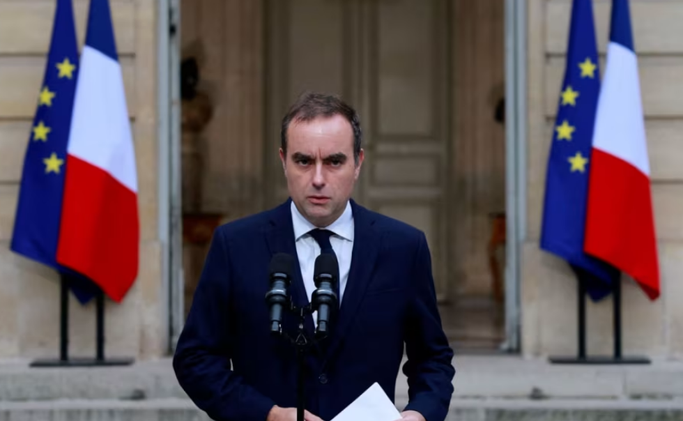 ¿Por qué Macron vuelve a nombrar primer ministro?