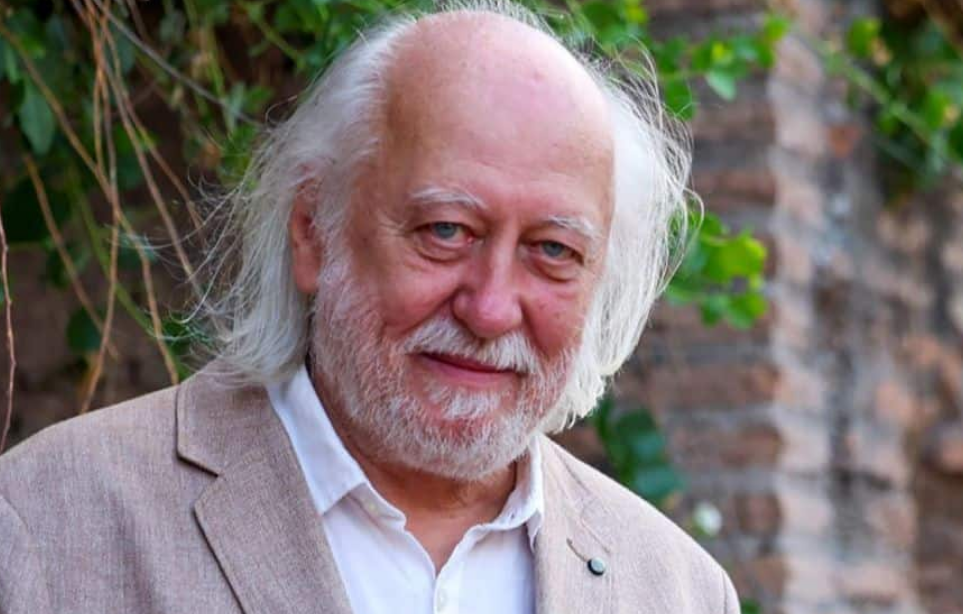 Novelas visionarias y densas: su estilo único