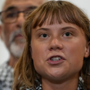 Greta Thunberg detalla su encierro en Israel y el trato inhumano que recibió