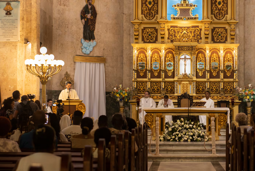 Homenajes fuera de los escenarios oficiales