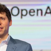 OpenAI lanza su navegador para competir con Google Chrome y similares