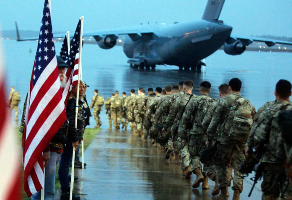 ¿Por qué el Pentágono recibe misteriosa donación en plena crisis?