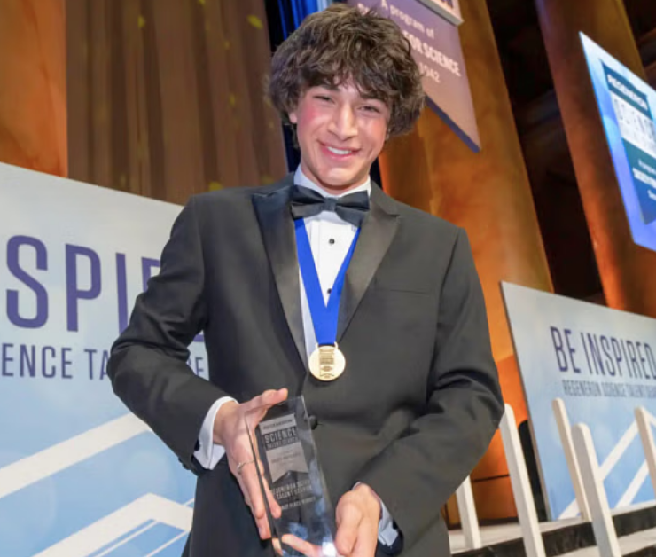 Joven descubre millones de objetos espaciales usando la IA