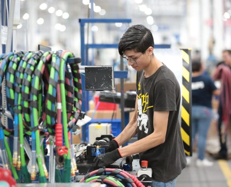 Creación de empleo formal en México alcanza cifra récord, aunque persiste reto de la informalidad