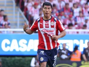 Daniel Aguirre, hizo su debut en la Liga Mx como jugador de Chivas, para darle los tres puntos sobre los Pumas.