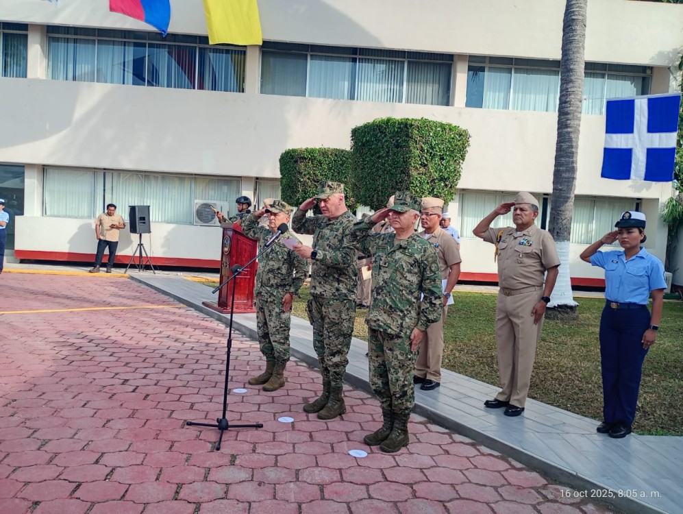 El Vicealmirante Rogelio Bello Aguilar asume el mando