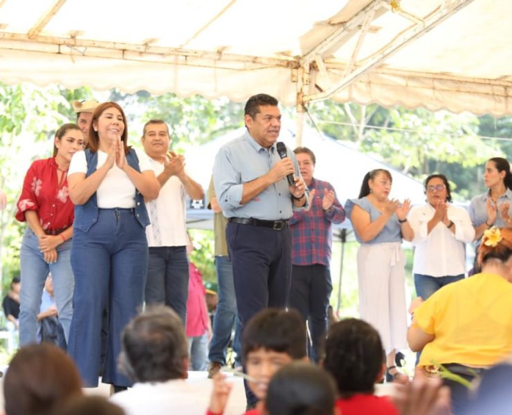 En Las Flores Huimanguillo acercan atención