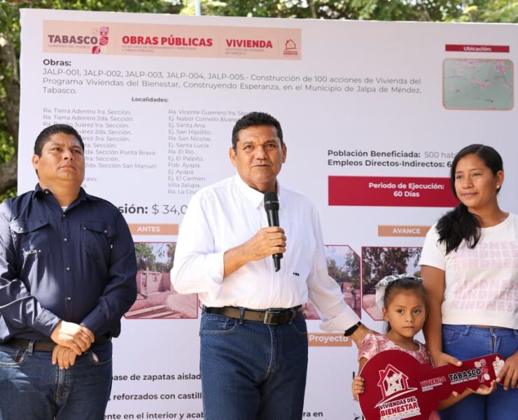 Entrega Javier May 100 viviendas en Jalpa de Méndez