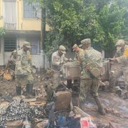 Fuerzas Armadas despliegan más de 8 mil elementos para auxiliar a la población afectada por lluvias en cinco estados