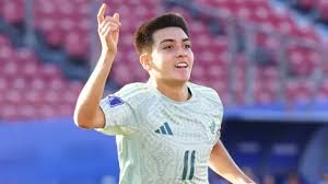 El jugador de Xolos de Tijuana de solo 16 años, es el goleador de la Selección Mexicana, con tres anotaciones, en el Mundial Sub-20 en Chile. 