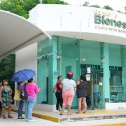 Mujeres Renacimiento: Apoyo Directo a la Autonomía Económica