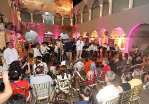 El emblemático Pasaje Picheta se convirtió en un espacio de encuentro cultural, resaltando el patrimonio y la identidad de Yucatán.