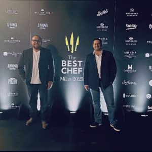 Los yucatecos Pedro Evia Puerto, chef, y Eduardo Rukos, socio y director general, fueron distinguidos con el galardón de dos cuchillos en The Best Chef Awards 2025