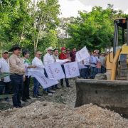 Productores de Sudzal tendrán agua garantizada y vías dignas