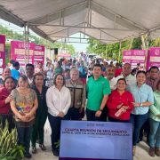 Supervisan obras públicas en Comalcalco