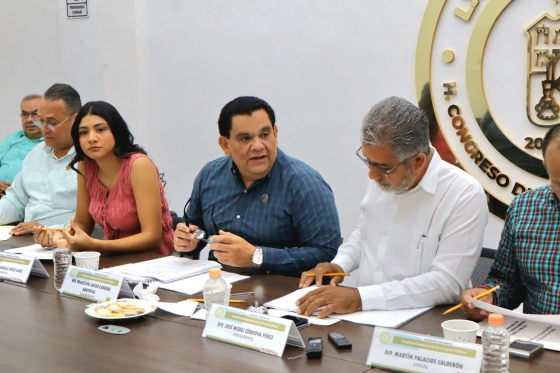 Tres municipios reprobados