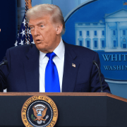 Trump anuncia cierre del Gobierno federal desde este miércoles