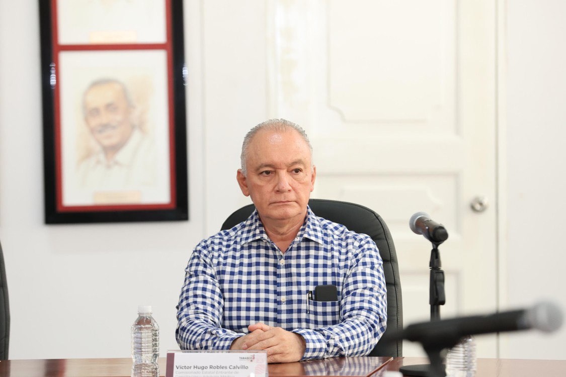 Víctor Hugo Robles Calvillo