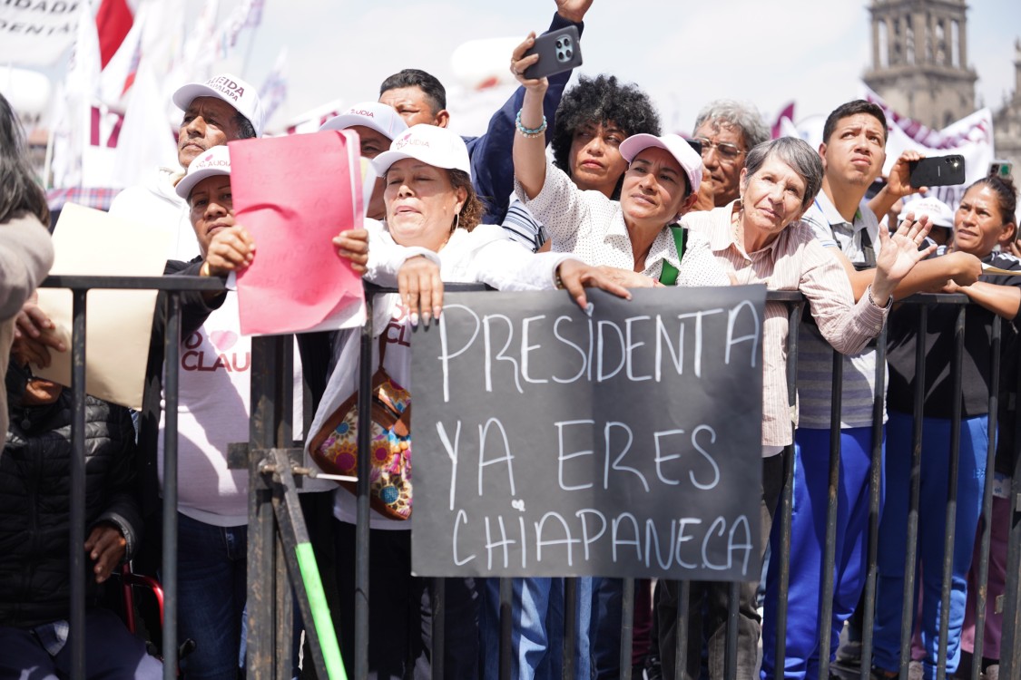 Morena celebra el primer año de Claudia Sheinbaum con un Zócalo lleno y un ejercicio inédito de rendición de cuentas
