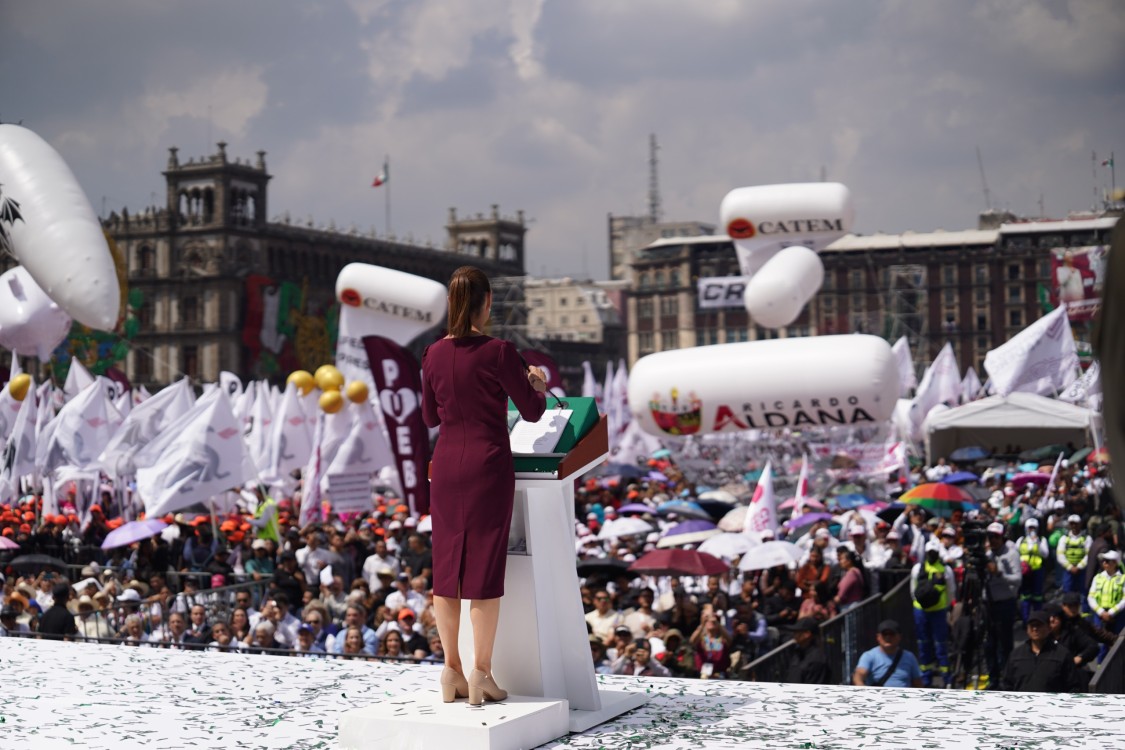 Morena celebra el primer año de Claudia Sheinbaum con un Zócalo lleno y un ejercicio inédito de rendición de cuentas