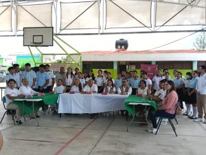 Autoridades, maestros y padres de familia participaron en la instalación de los Comités de Aliados por las Escuelas en San Felipe, Espita y Buczotz.