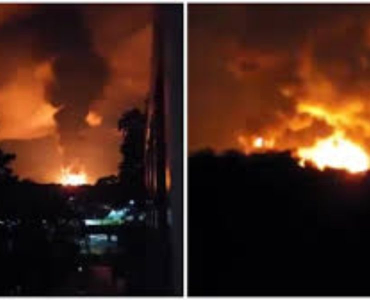 Explotan ductos de Pemex en Puebla, fuerte incendio e inundaciones