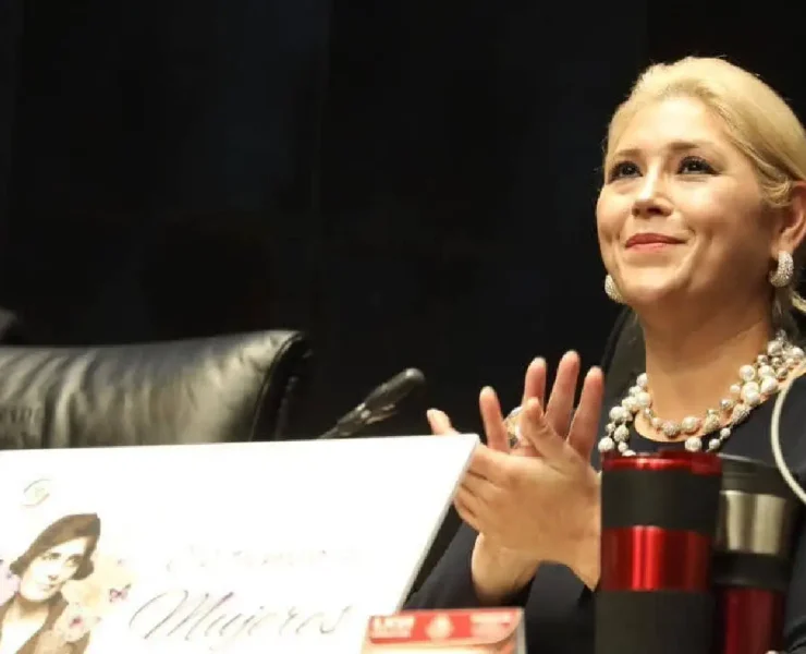 ¡Histórico! Verónica Camino celebra el avance feminista en México