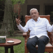 AMLO reaparece en redes