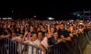 Air Supply iluminó el Centro de Espectáculos Montejo con un Viaje nostálgico de cinco décadas que emocionó a miles de asistentes en Xmatkuil.