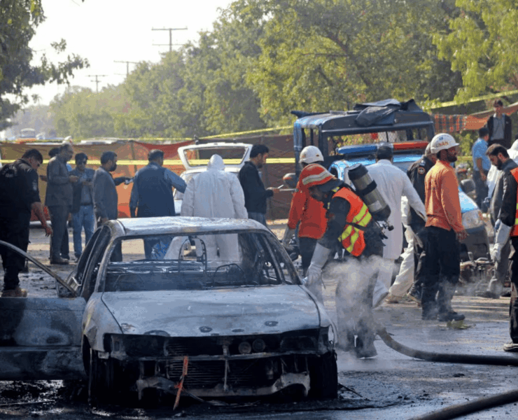 Ataque suicida frente a juzgados de Islamabad en Pakistán