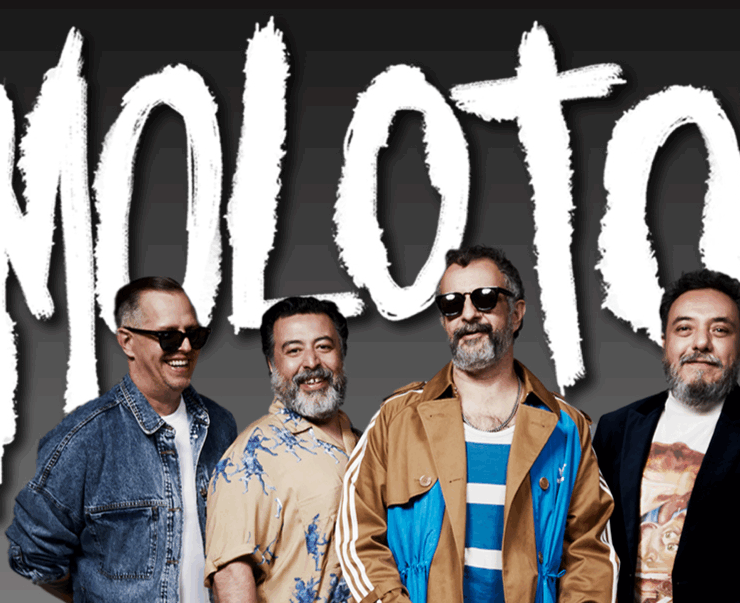 Molotov en contra de la 4T, un concierto de aniversario bastante único