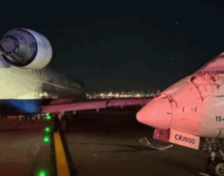 Dos aviones colisionan en aeropuerto de Estados Unidos