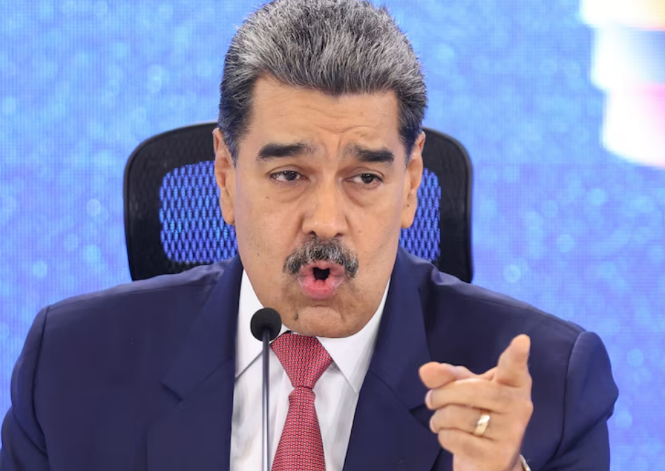 Operaciones militares de Estados Unidos aumentan la presión sobre Maduro