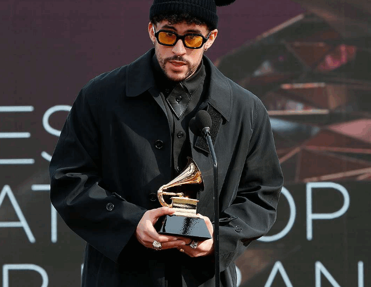 Bad Bunny es nominado a seis Grammy y vuelve a hacer historia