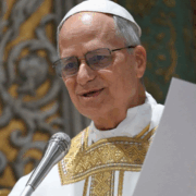 El Papa dice que la IA puede ayudar a la dignidad humana y mejorar la atención médica