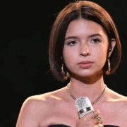 ¿Ángela Aguilar olvida sus canciones? La joven Aguilar vuelve al foco mediático