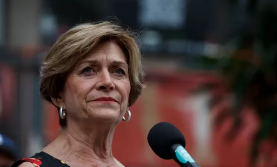 Desplome histórico de Matthei y realineamientos clave