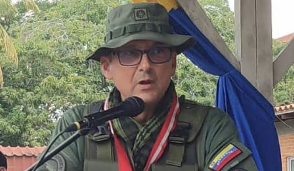 Armas, frontera y riesgos estructurales