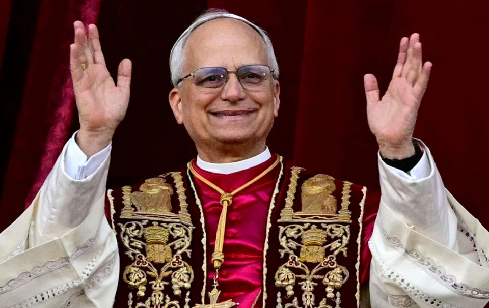 León XIV acepta renuncia de pontífice español, esto lo vuelve el primero en ser destituido