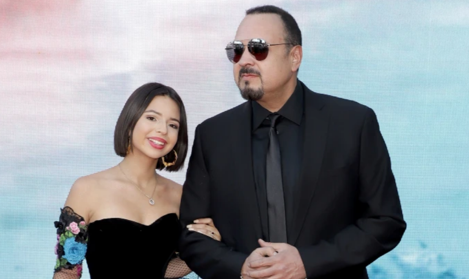 Pepe Aguilar manda mensaje a las mujeres quienes critican a su hija