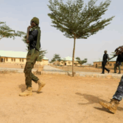 Unos 50 alumnos logran escapar del reciente secuestro en Nigeria