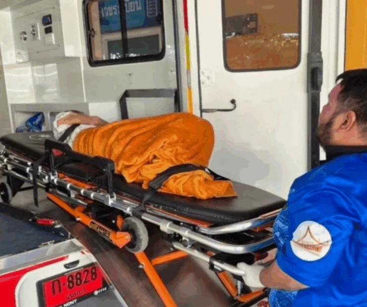 Mujer tailandesa despierta en su ataúd antes de ser cremada