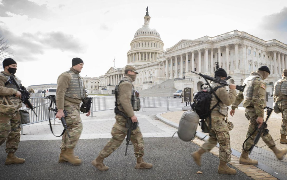 Reacciones políticas y aumento de presencia militar