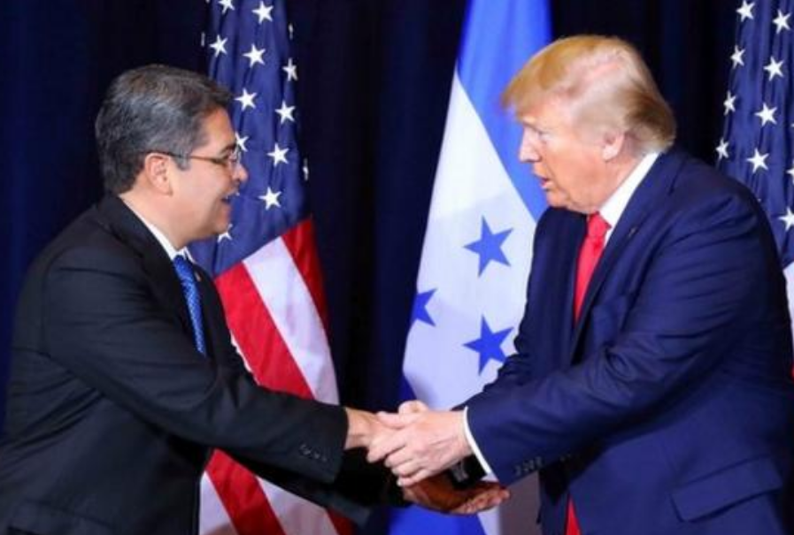 Trump respalda a Tito Asfura y reafirma que EEUU indultará al ex presidente hondureño