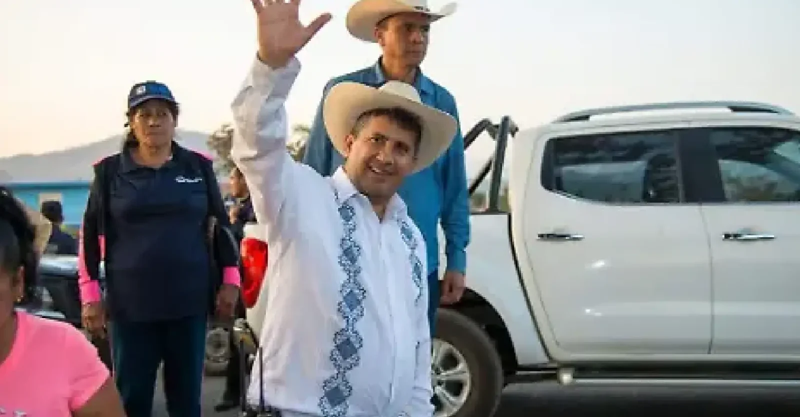 Conmoción nacional Alcalde de Uruapan fue asesinado