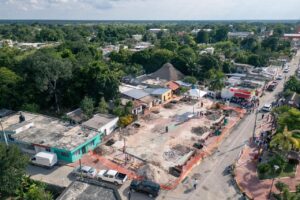 Con inversión estatal de 11 millones de pesos, se realizan mejoras al parque “Chuy-Chen”; además, se modernizará el sistema de agua potable y se edificarán dos domos escolares.