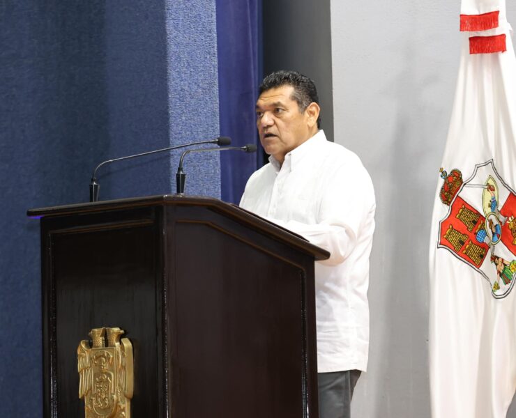 Encabeza el gobernador Javier May Rodríguez festejos del 67 aniversario de la UJAT