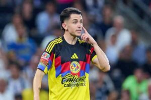 La opinión de Cristhian Martinoli sobre Fidalgo dividió a la afición, al asegurar que el español naturalizado no marcará diferencia en la Selección Mexicana.