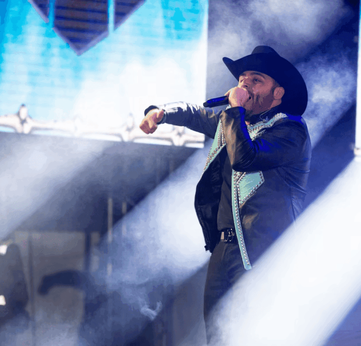 Gerardo Ortiz recibe sentencia en EEUU