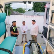 Gobierno refuerza la salud en el sur de Yucatán con modernas ambulancias